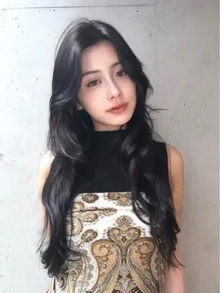 ロング ma naのヘアスタイル