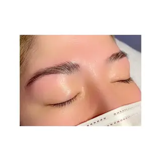 アイブロウ EYE CARRY ⋆.✶🖤のマツエク・マツパデザイン