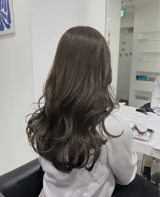 セミロング カラー グレージュ/ベージュ /経堂/sana🌱のヘアスタイル