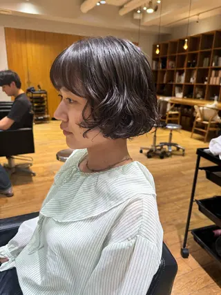 ショート 大人可愛い♡コテ巻き パーマ🌼杉田 萌恵のヘアスタイル
