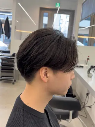 ショート パーマ メンズ なりたひろと / フェザーパーマのヘアスタイル