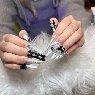 ネイル D-BEAUTY Nailsalonのネイルデザイン