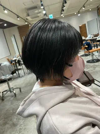 ショート ウルフカット/ ハッシュカット/山路のヘアスタイル