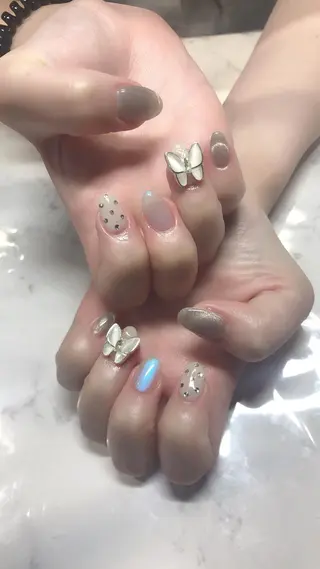 ネイル ✨アン ミユ✨のネイルデザイン