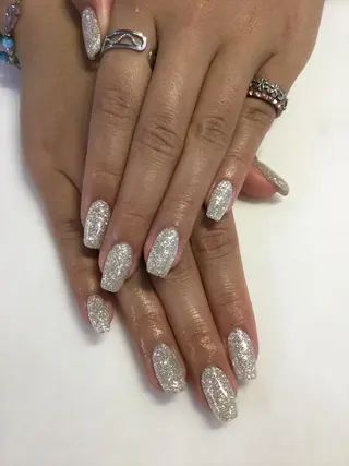 ネイル 💎🐰 saki. m 🐰💎のネイルデザイン