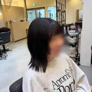 ミディアム 村上 一葉のヘアスタイル