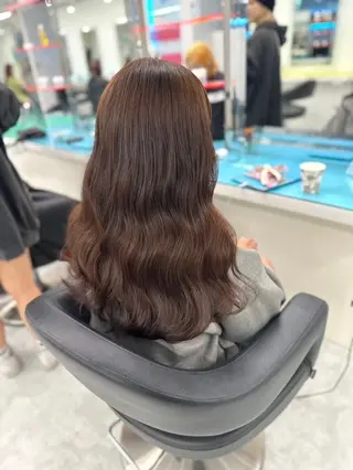 ロング カラー モテ艶🪄透明感カラ ー🦋RION🦋のヘアスタイル