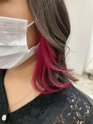 ミディアム カラー ピンクカラー🎀 米津 美佑のヘアスタイル