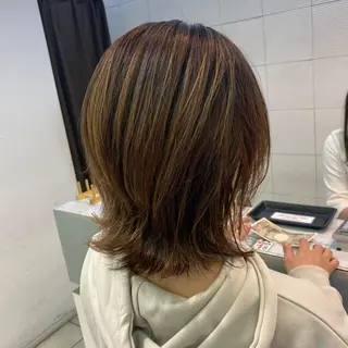 ショート カラー 渡邊 唯のヘアスタイル