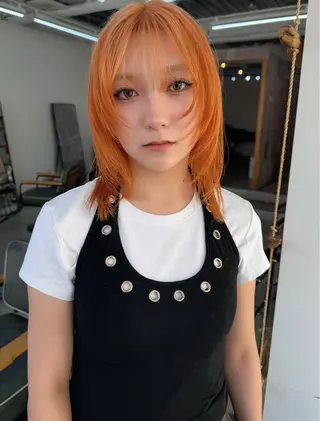 ミディアム カラー PARKiiiNG 大阪心斎橋/ブリーチのヘアスタイル