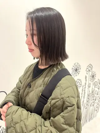 ミディアム カラー ヘアアレンジ 🌷ボブ/髪質改善 ストレートのヘアスタイル