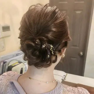 セミロング ヘアアレンジ 田井中 悠紀のヘアスタイル