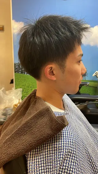 ショート 有田 大輝のヘアスタイル
