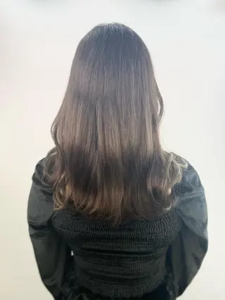 セミロング カラー opus 店長大和 レイヤー/赤み消しのヘアスタイル