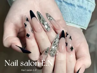 ネイル E.N🦋 長さ出し/持ち込みのネイルデザイン