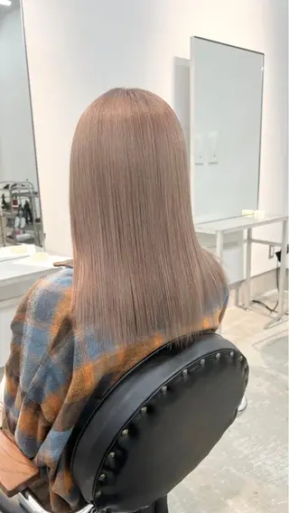 カラー souco/ moenoのヘアスタイル