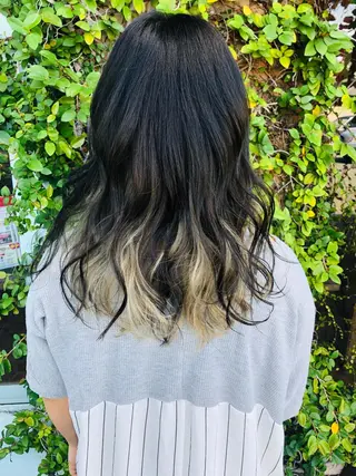 ロング カラー 藤本 あすかのヘアスタイル