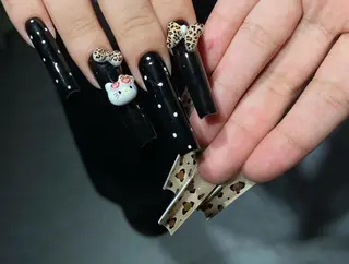 ネイル Pure&Rich Nailのネイルデザイン