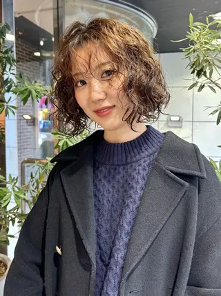 ロング パーマ 髪質改善 ネイル コトミ🐸のヘアスタイル