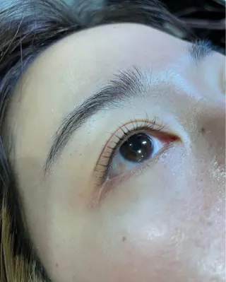 マツエク・マツパ 井上 真里奈のヘアスタイル