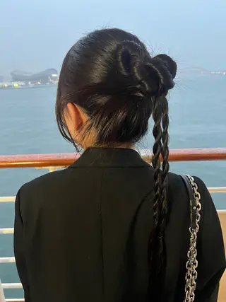 ヘアアレンジ レイヤーカット ⭐シミズリホのヘアスタイル