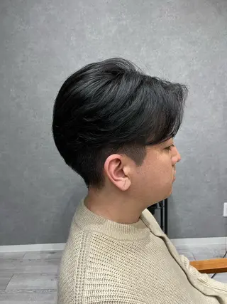 メンズ アイバ シュンのヘアスタイル