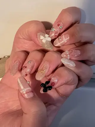 ネイル Rinon所属・海 恋のネイルデザイン