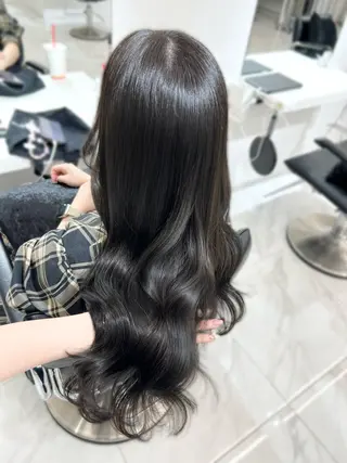 ロング カラー 盛れる顔周り🤍渋谷 Risa🎀のヘアスタイル