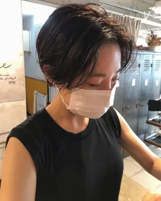 ショート さの あやねのヘアスタイル