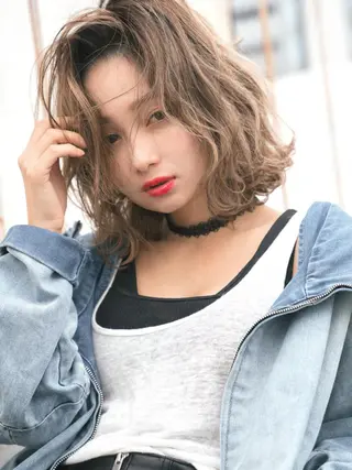 ミディアム カラー パーマ ヘアアレンジ 年間1500人担当 代表 南一路のヘアスタイル