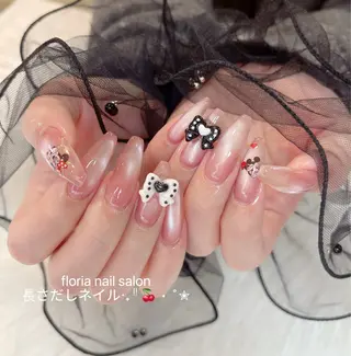 ネイル Floria ユイのネイルデザイン