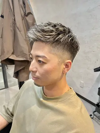 ショート カラー 👑髪質改善カラー 中垣斗希のヘアスタイル