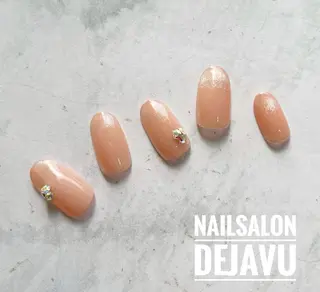 ネイル Nail salon Dejavu 🌿のネイルデザイン