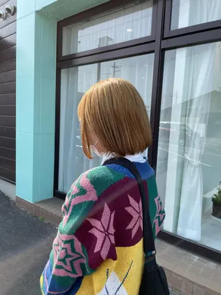 ショート カラー ❄️薄 仁❄️のヘアスタイル