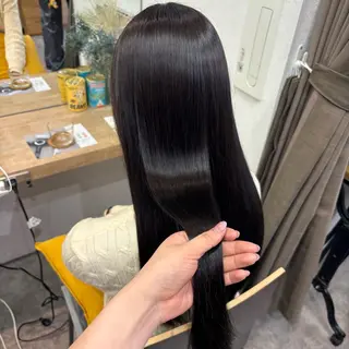 カラー 艶感カラー/オリーブ アレンジ：♡のヘアスタイル