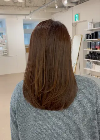 ミディアム 池田 未瑠のヘアスタイル