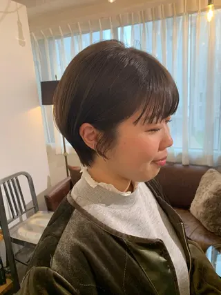 ショート カラー 安村 美奈のヘアスタイル