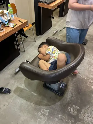 Family hair salon (KULLY's)所属・Hair salon (KULLY's)のヘアスタイル