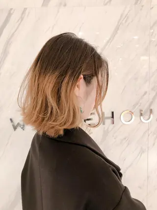 ショート カラー ブリーチカラー 美髪矯正takaraのヘアスタイル