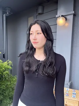 カラー ふじわらはゆ/ブリー チ/ベージュカラーのヘアスタイル