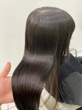 ロング 赤み消し艶カラー✨️ DAIGOのヘアスタイル