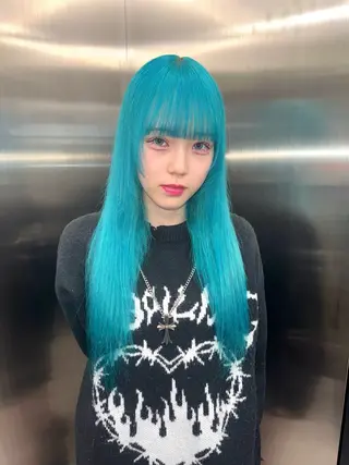 ロング ヘアサロンEGO所属・ハイトーン/デザイン ⛓️mai🖤のヘアスタイル