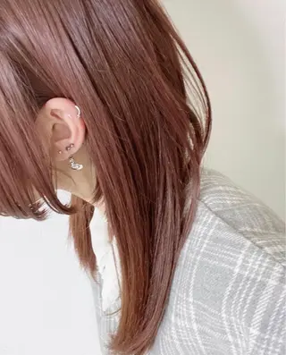 ロング カラー 中川 茜里のヘアスタイル