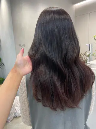 カラー 表参道ミディアム レイヤー山岸季生のヘアスタイル
