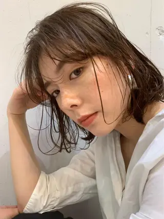 ミディアム カラー なかむら ゆきのヘアスタイル