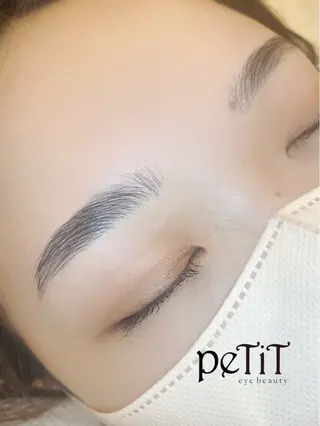 アイブロウ まつげ/眉ナチュラル 🌼西垣のマツエク・マツパデザイン