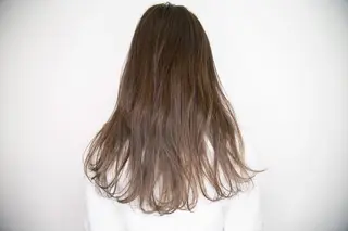 ロング カラー 坂口 功一郎のヘアスタイル
