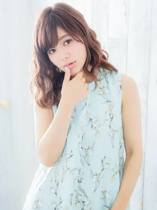 セミロング FUKUNAGA YUのヘアスタイル