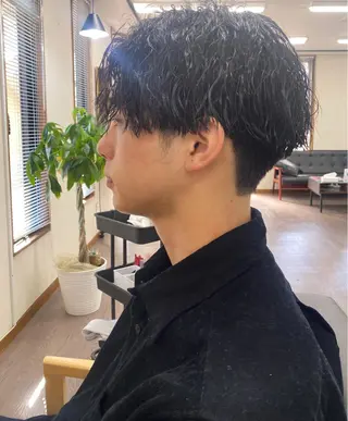 ショート パーマ メンズ こもり なおやのヘアスタイル
