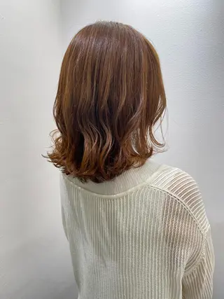 セミロング ili 梅田のヘアスタイル